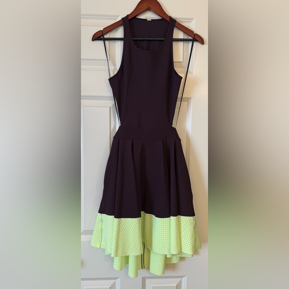 Lululemon Away Dress Black Cherry Neon Yellow Size Small - Picture 12 of 14